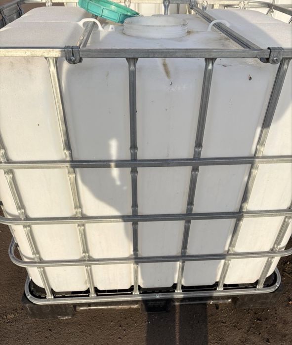 IBC Container bazin 1000 litri alimentar folosit odata Germania