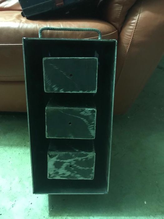 Vând matrițe de bolțari