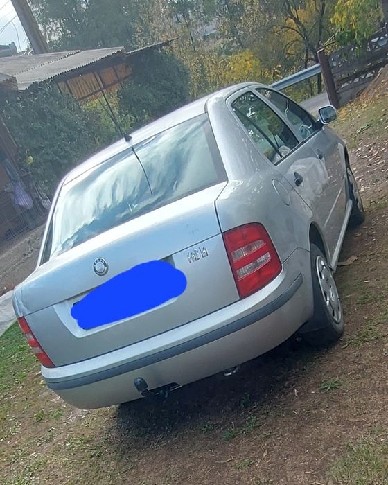 Vînd skoda fabia