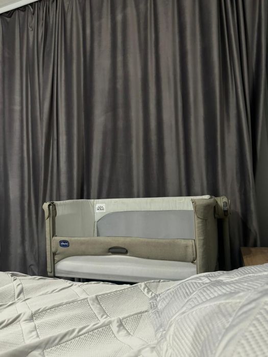 Детская кроватка, манеж Chicco