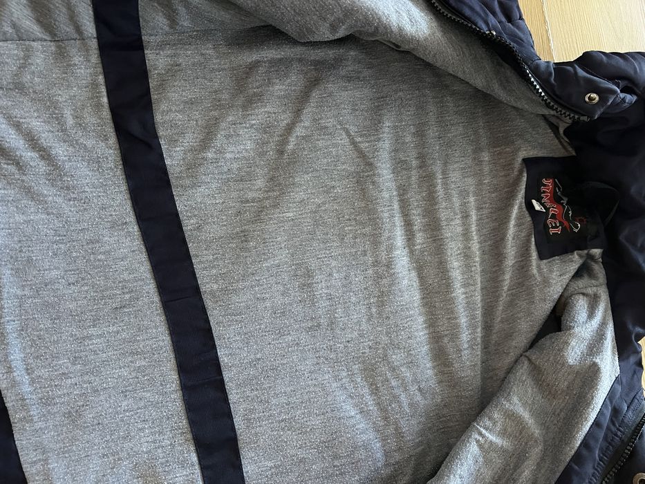 Продам куртку