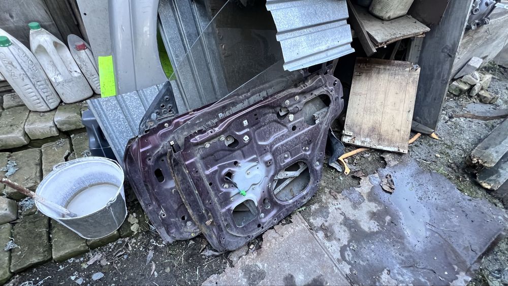 Панель дверь субару