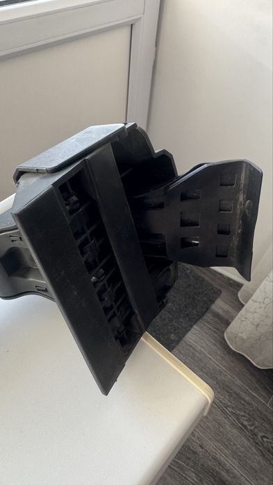 Продам поперечины на крышу