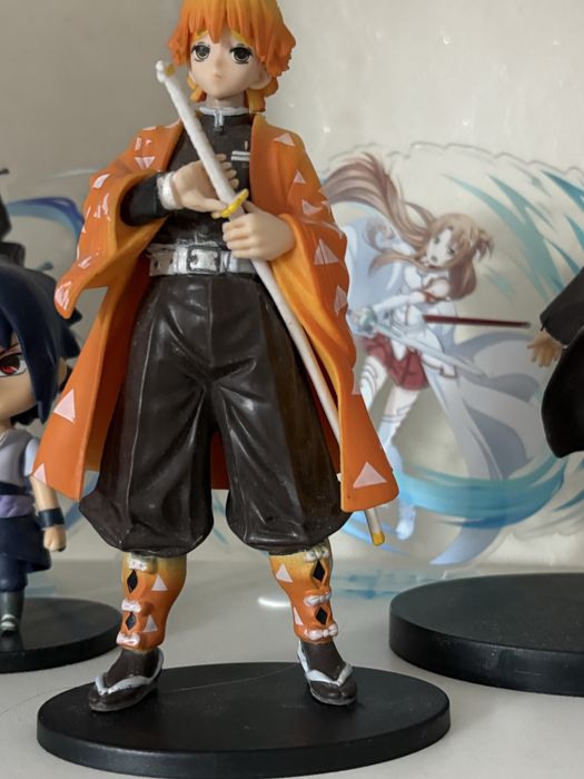 Продам разные аниме фигурки