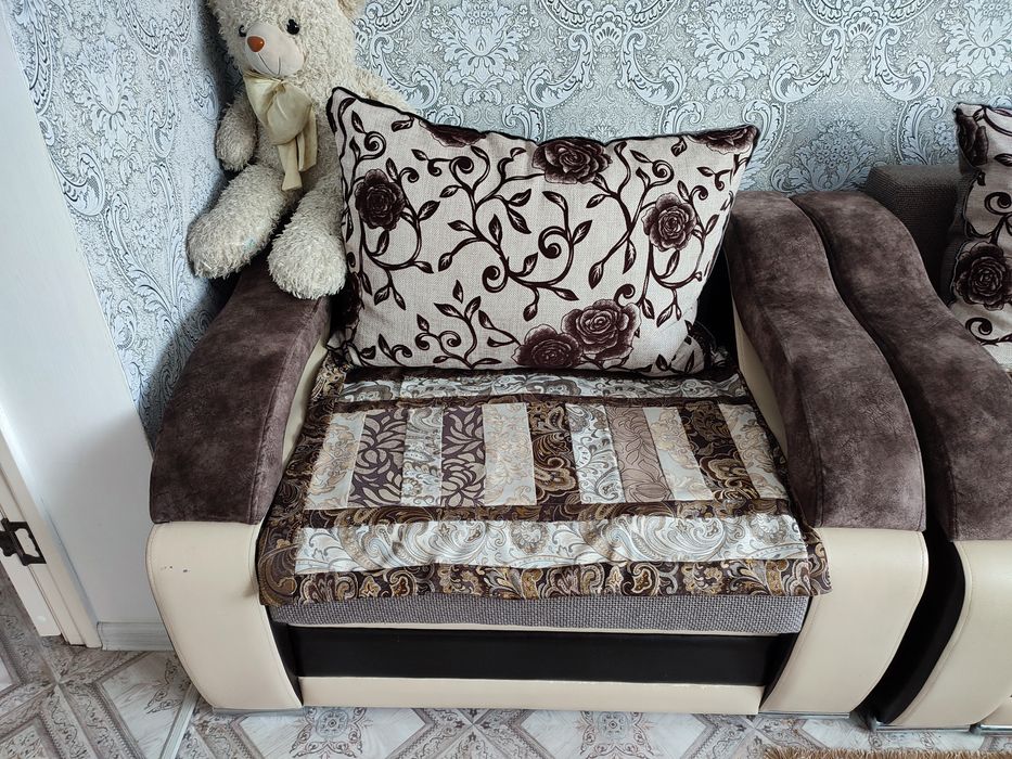 Продам диван тройка