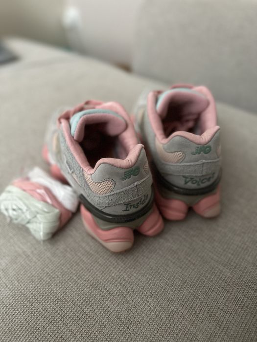 New Balance 9060