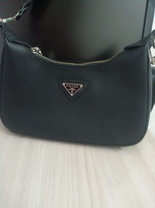 Продается сумка Prada