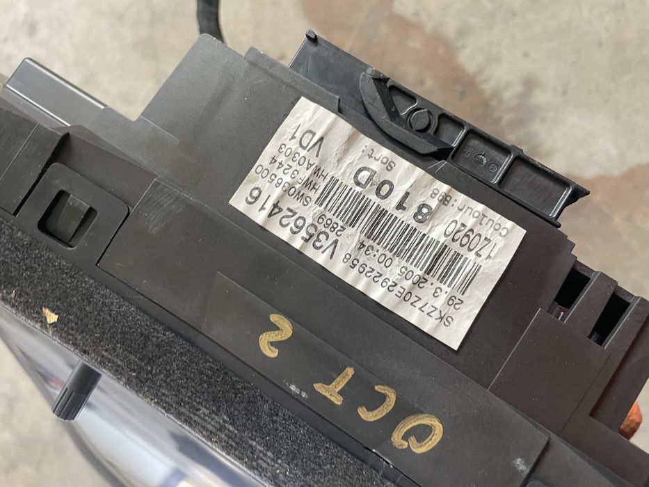 Ceasuri / kilometraj / Bord Skoda Octavia 2 europa diesel