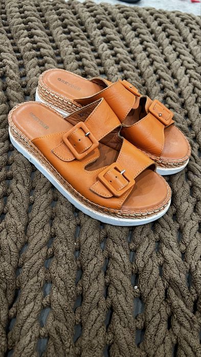 Кожаные шлепки GREYDER 37р