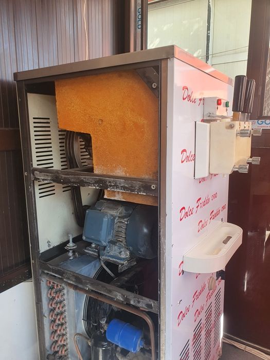 Мороженое аппарат