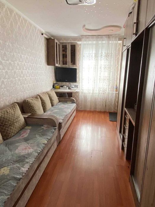 Срочно Продается 4 комнатная квартира в центре города Ганга ц14