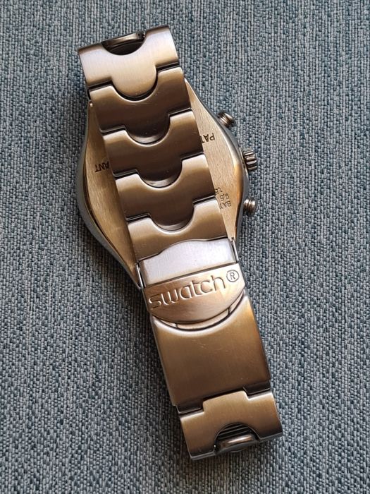 Swatch    Cadmos