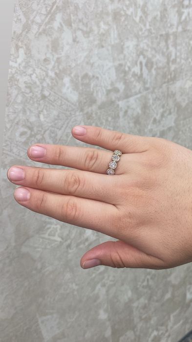 Brilliant uzuk , 14K, 585 proba.