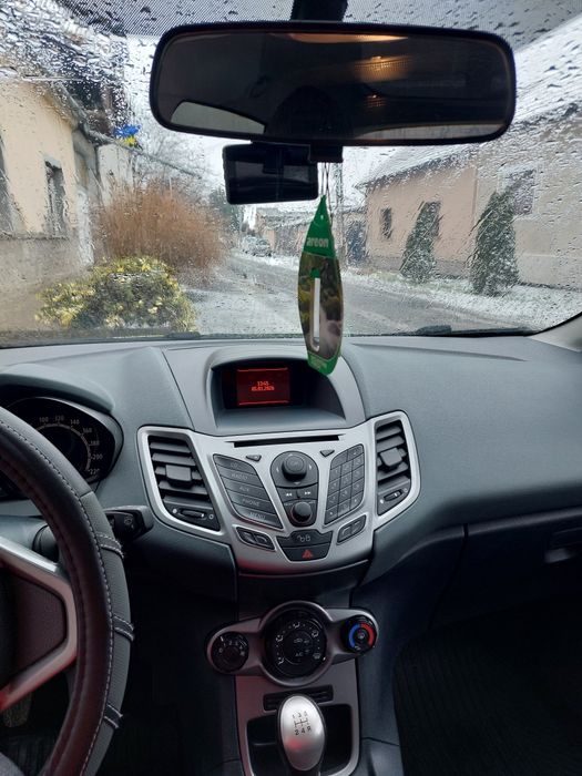 Vând Ford Fiesta 1.6 tdci