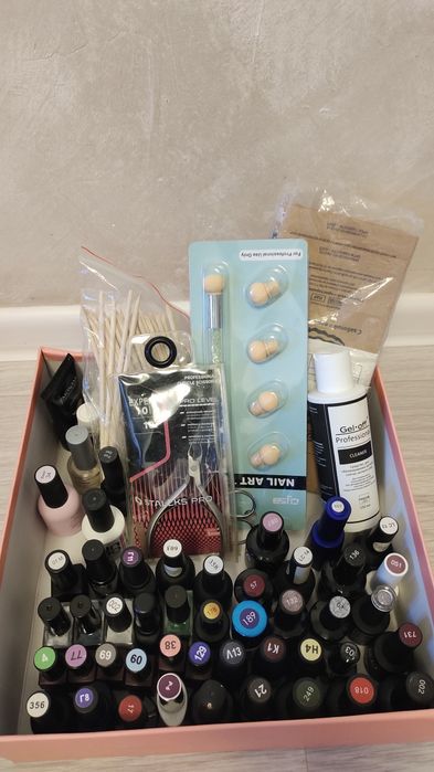 Продам маникюрный набор