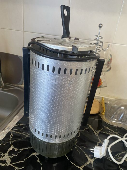 продаю кулер и шашлычницу