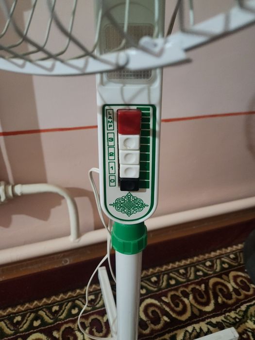 Вентилятор сотилади