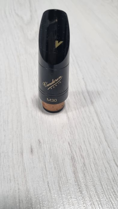 Munstiuc clarinet Vandoren M30