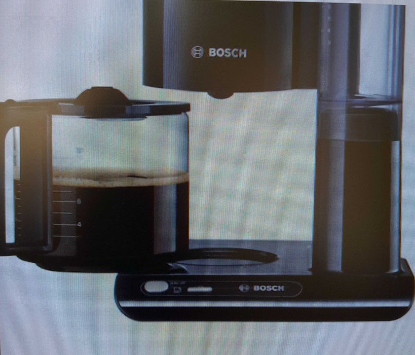 Продается BOSCH кофеварка модель ТКА8013 Б/у почти новое