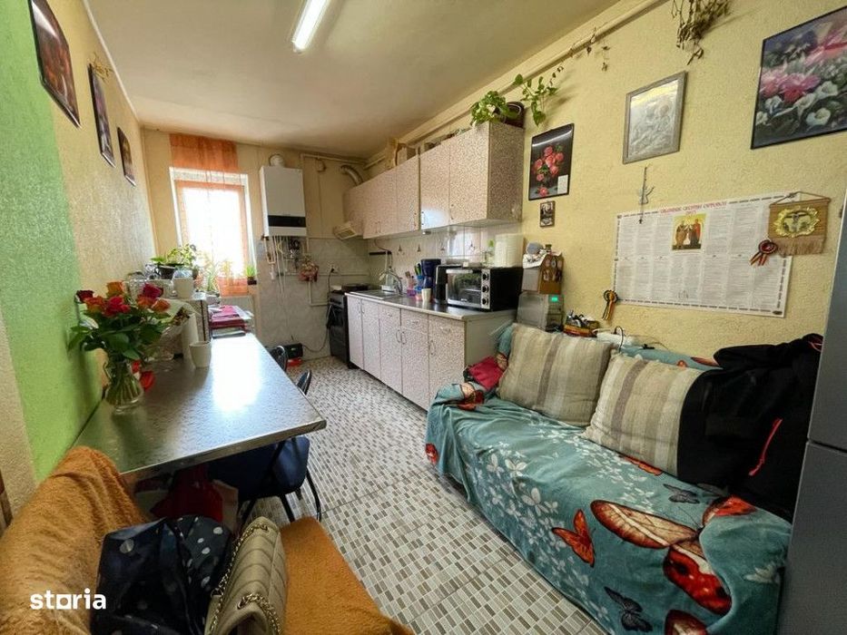 Apartament 2 camere, decomandat, parcare exterioara, cartier Iris — fotografia 1