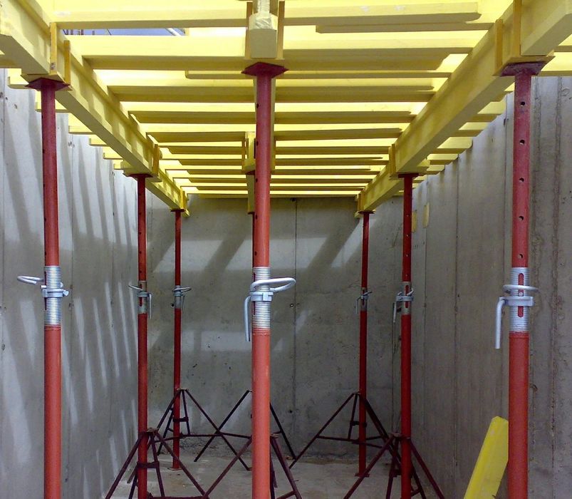 Teleskopicheskiy stoyka va opalubka sotiladi va arendaga beriladi.