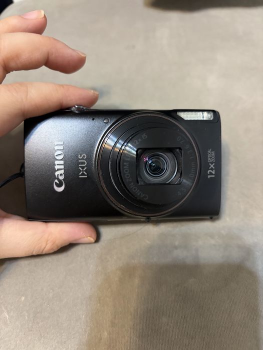 Canon ixus hs a 12 x optical zoom