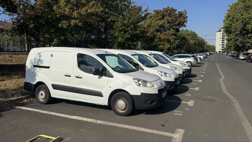 Vand Peugeot Partner MAXI anul 2013-2015 euro 5 , 5 bucati !!!2000€-3500€