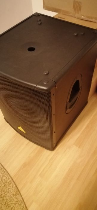 Subwoofer Behringer 15 inch