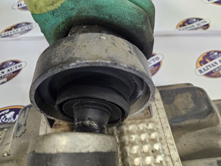 cardan land rover freelander 2 2.2 motorina 2010