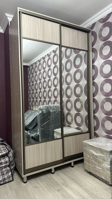 продается шкаф.