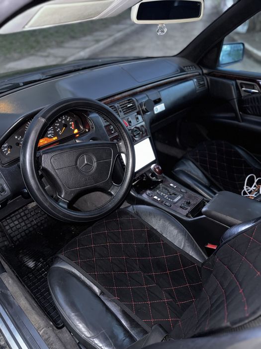 Мерседес w210 e320