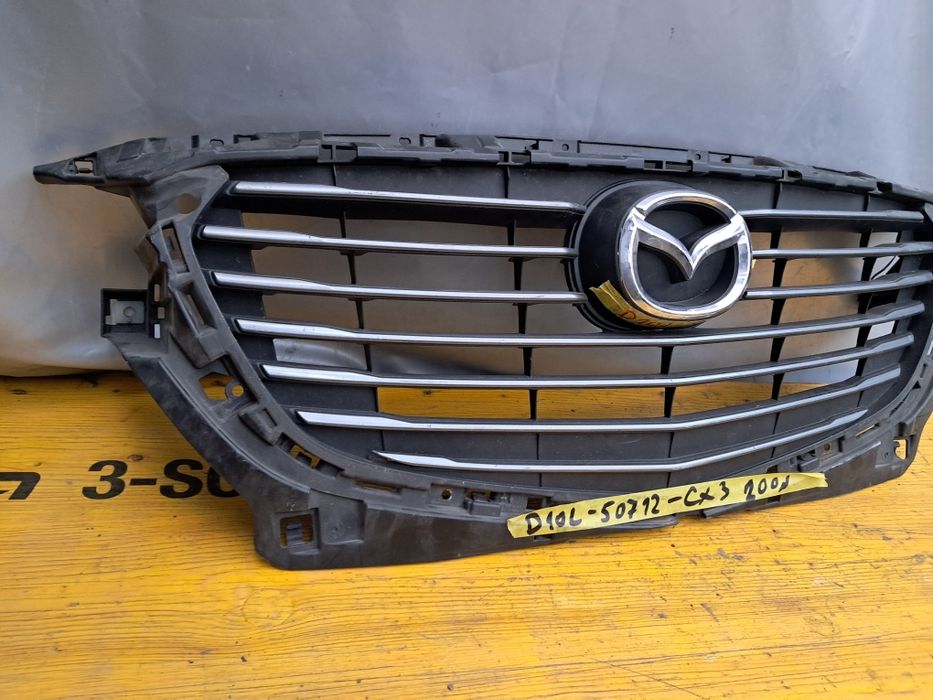 Грил решетка Мазда Цх3  Mazda CX 3