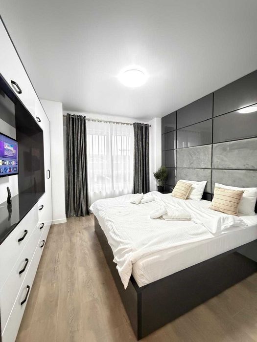 Central Adress Sec 5 - Ap 1-2 Cam de Lux in Regim Hotelier