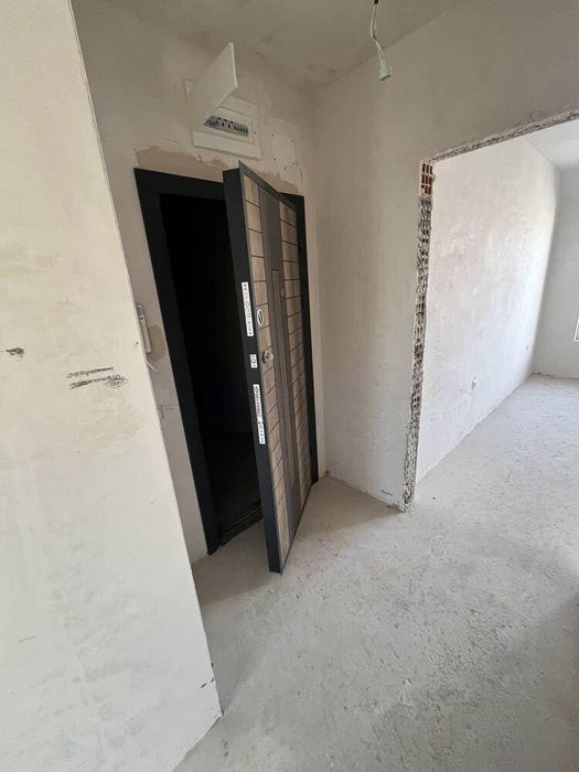 Двустаен апартамент в ж.к Меден Рудник зона А