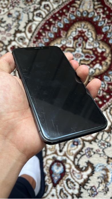 iPhone 11 Pro хороший