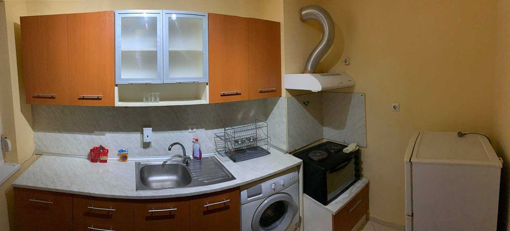 Дава се под наем Едностаен апартамент в Бургас, Меден рудник - зона А - 50 кв.м за 153 € - Снимка #3