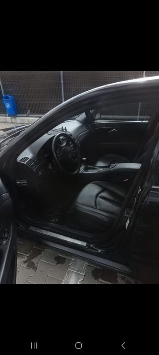 Vand Mercedes-Benz