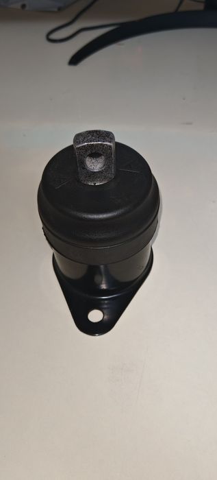 Оригинал! Гидравлическая подушка двигателя Audi A4 — D4 AV-75693-HS