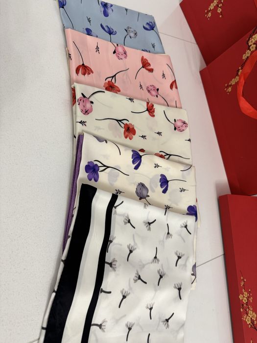 Платки на подарок