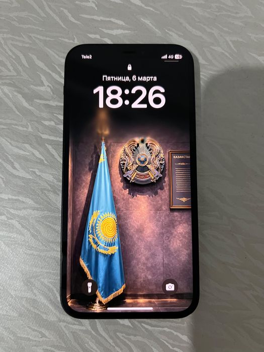 Айфон 12 сатылады