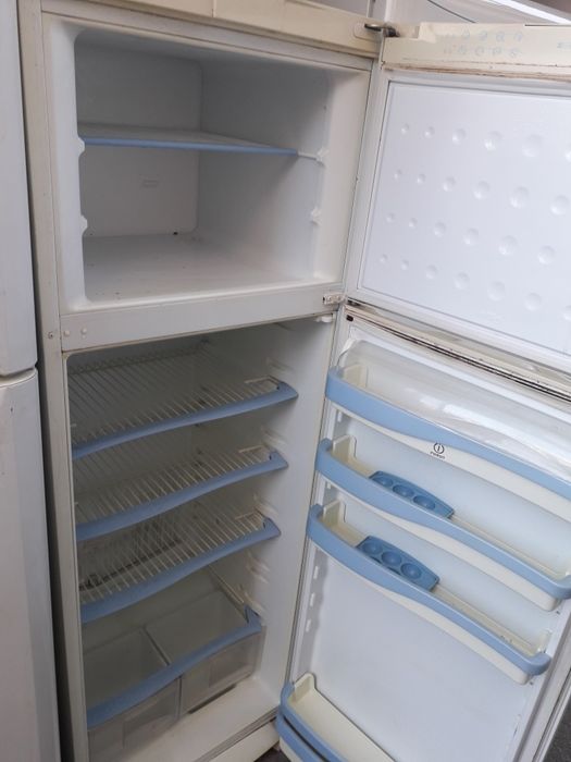 Frigider indesit