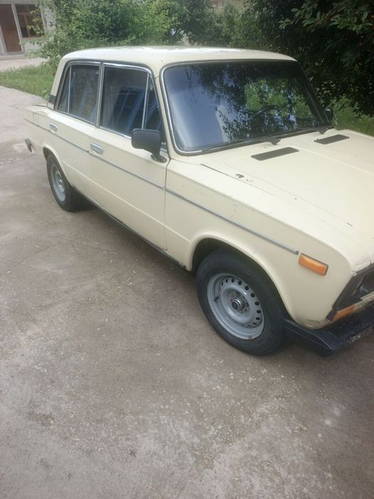 Vaz 2106 sotiladi