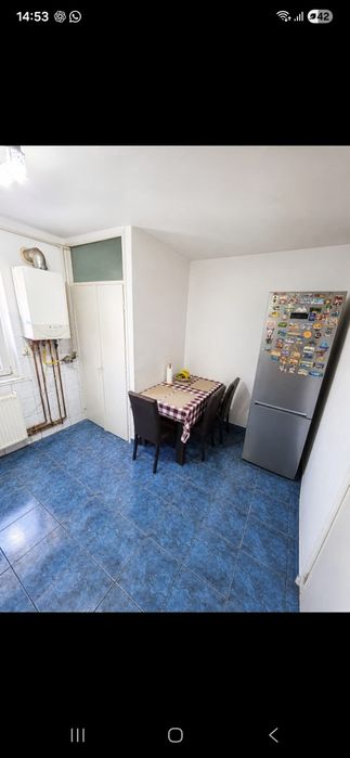 Proprietar, vand apartament cu doua camere