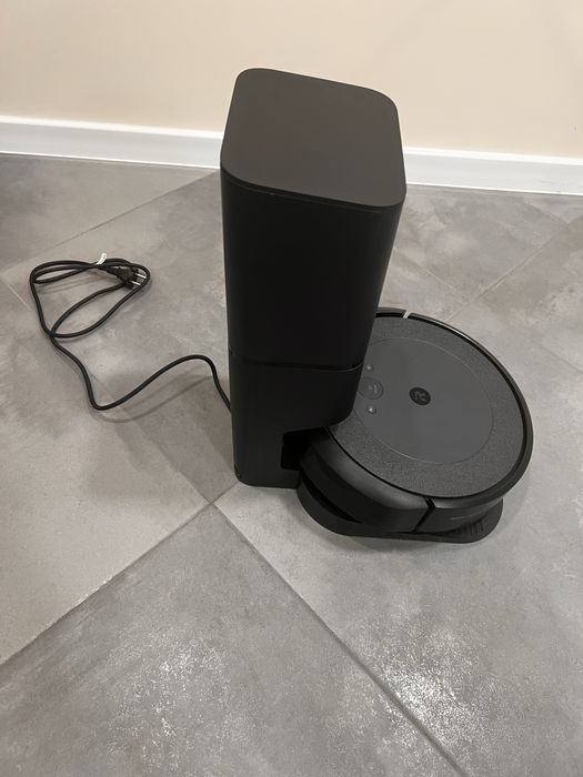 Прахосмукачка Робот iRobot Roomba i3 +(i3553)
