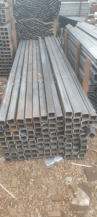 Трубы 50*50 5 мм 1350 тг метр
