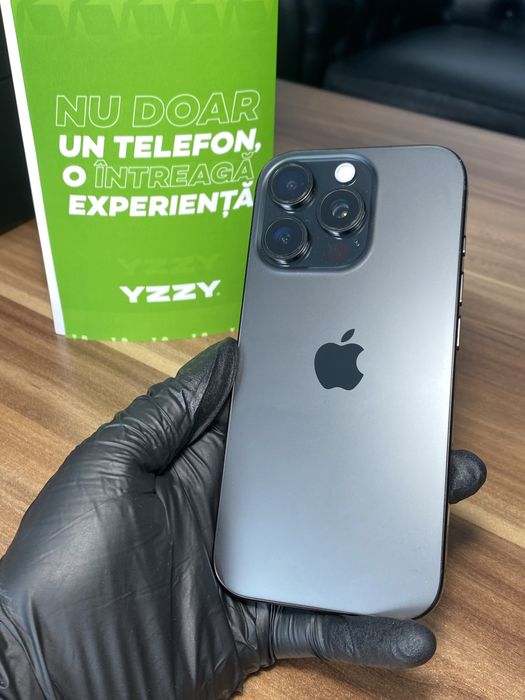 iPhone 16 Pro / 256 GB / Sănătate baterie 90% / Foarte bun