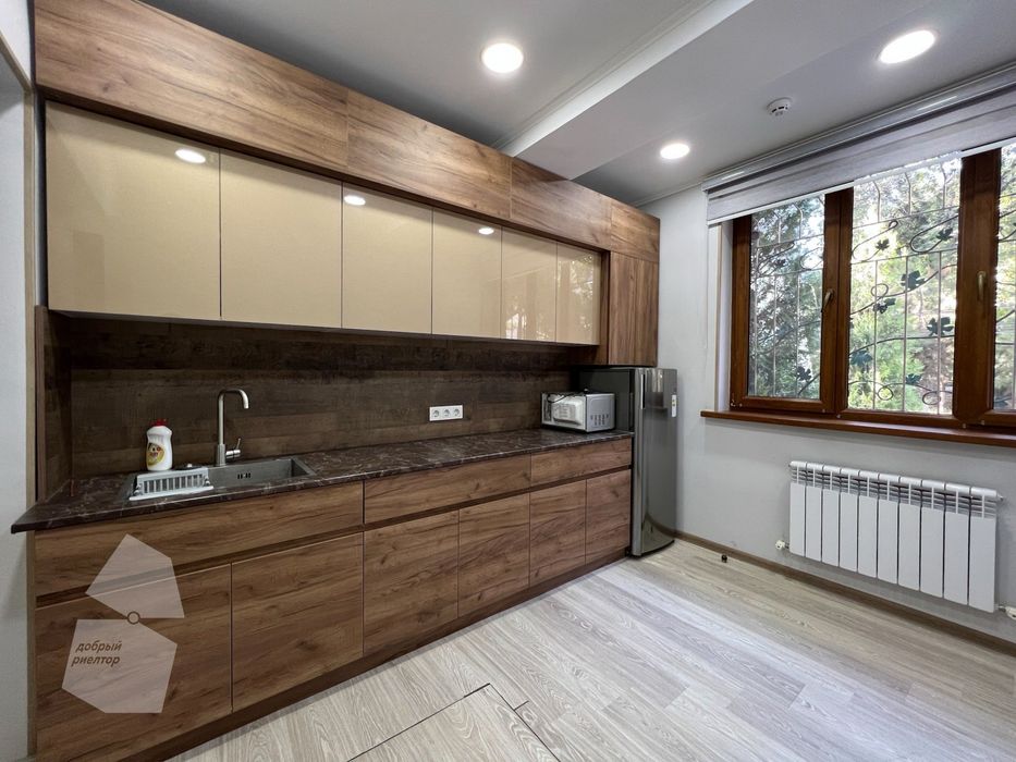 Сдается в аренду Евро офис с мебелью вдоль дороги 130м2 - Ц-13/Лабзак