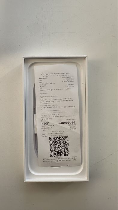 iphone 16   Оте жаксы жагдайда