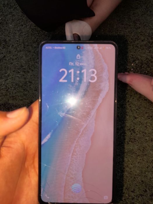 Смартфон Vivo V27e