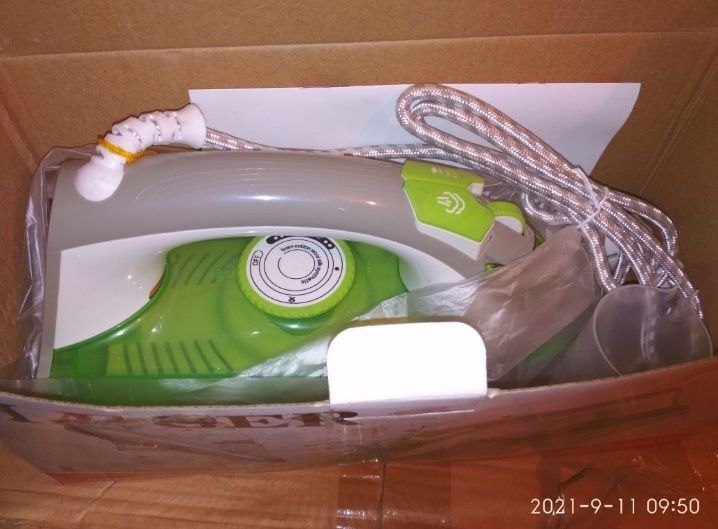 Продам утюги новые